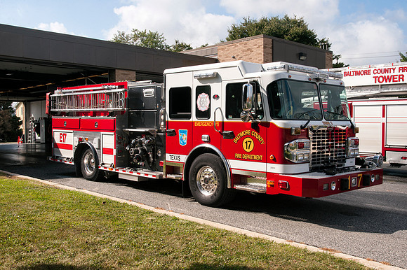 Baltimore Coounty FD Engine 17